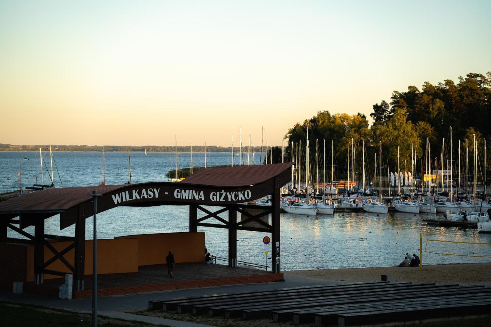 Yacht Apartments Wilkasy Dış mekan fotoğraf